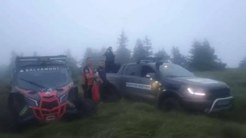 Порятунок у горах: румунські рятувальники допомогли українцю, який тікав від дикого кабана