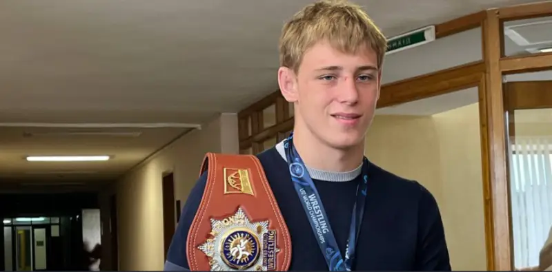 Артур Костюк із Коломиї став чемпіоном світу U17 з вільної боротьби